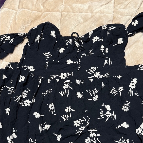 Amuse Society Black and White Floral Strapless Dress - Picture 3 of 4